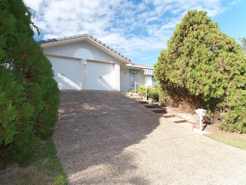 12 Pentas Drive, Bongaree QLD 4507