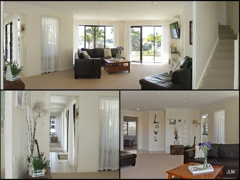 12 Topsail Circuit, Banksia Beach QLD 4507