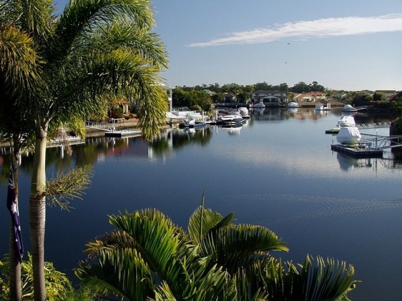 12 Topsail Circuit, Banksia Beach QLD 4507