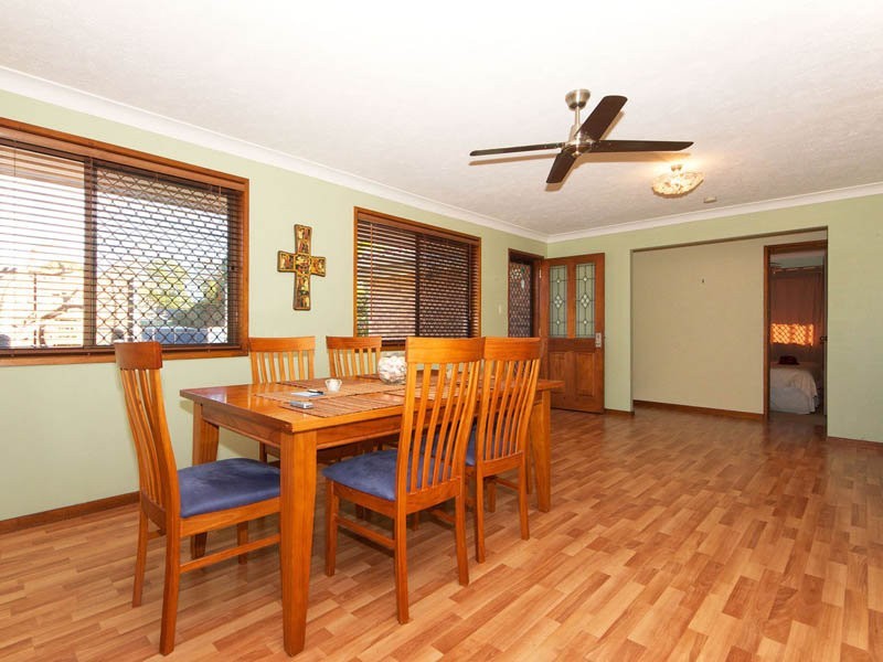 7 Venus Court, Banksia Beach QLD 4507