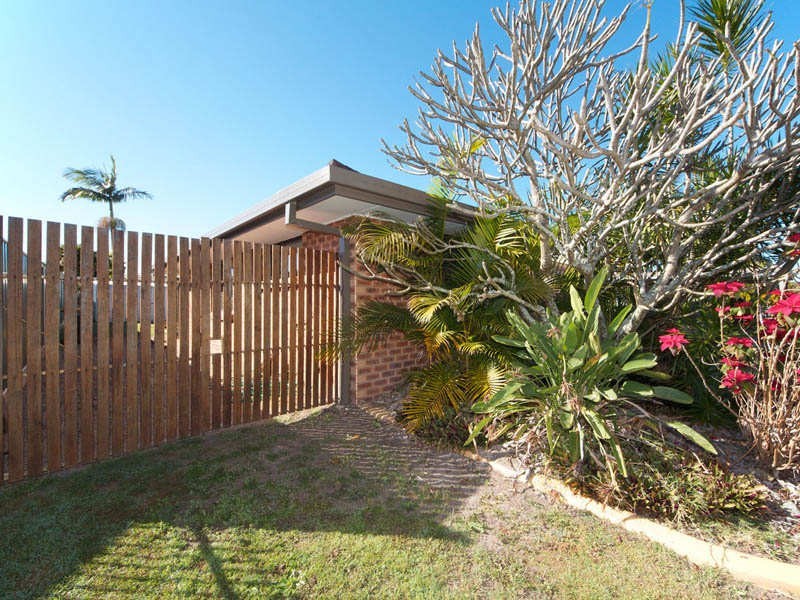 7 Venus Court, Banksia Beach QLD 4507