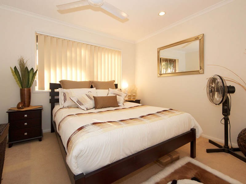 2/5 Headsail Drive, Banksia Beach QLD 4507