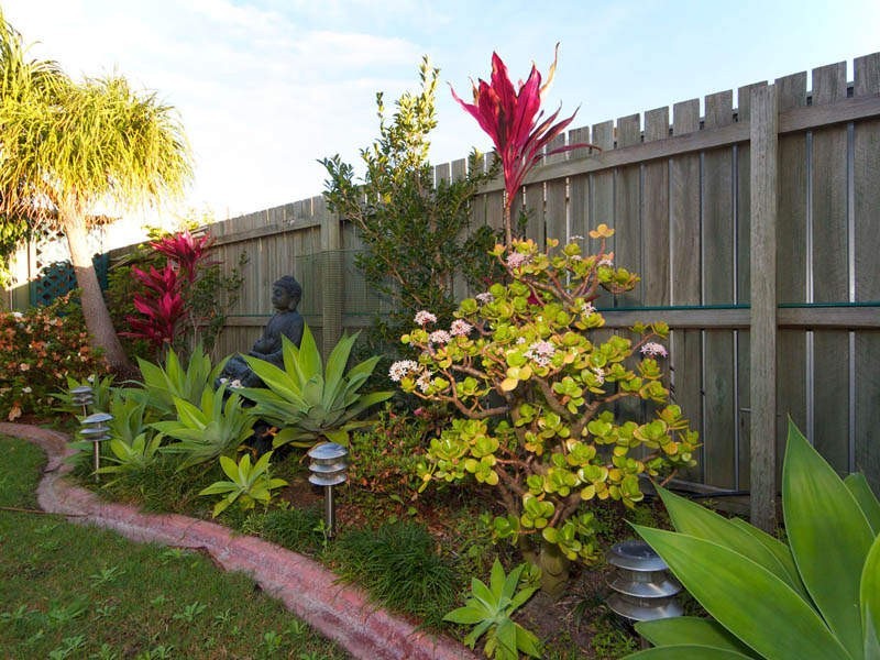 2/5 Headsail Drive, Banksia Beach QLD 4507