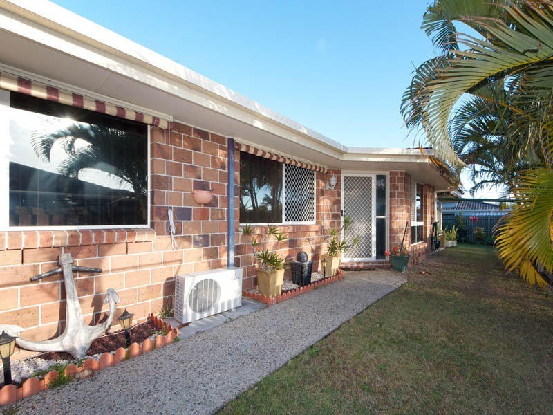 2/5 Headsail Drive, Banksia Beach QLD 4507