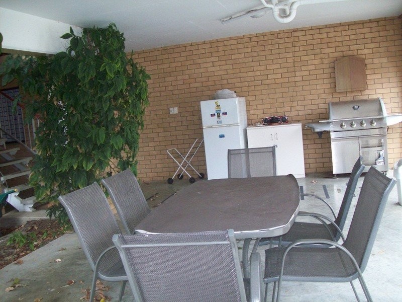 4/15 Palm Avenue, Bongaree QLD 4507
