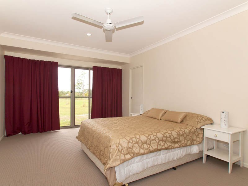 10 Cavanagh Place, Ningi QLD 4511