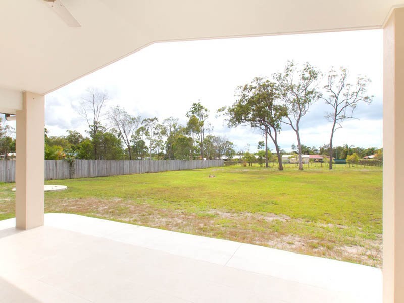 10 Cavanagh Place, Ningi QLD 4511