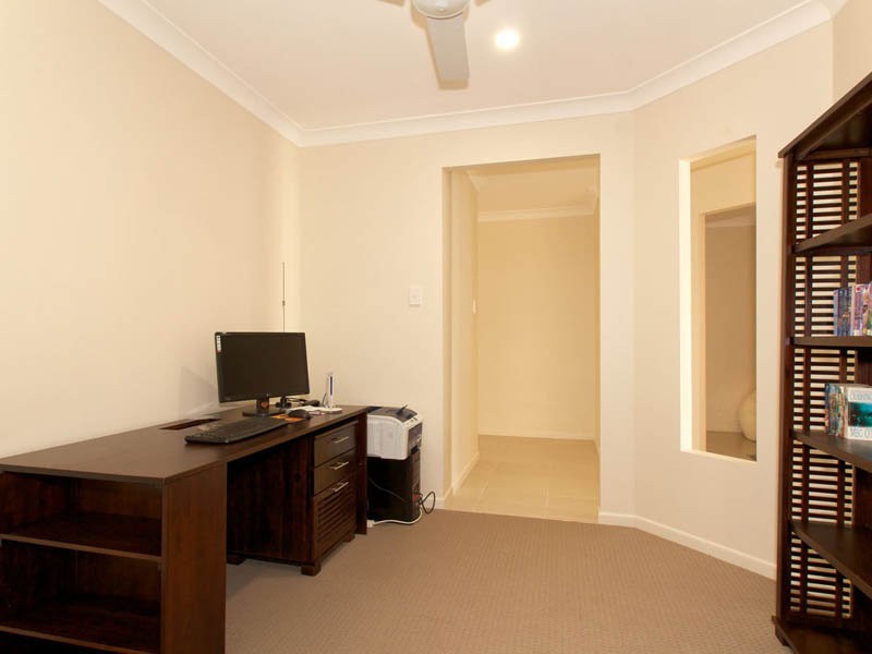 10 Cavanagh Place, Ningi QLD 4511