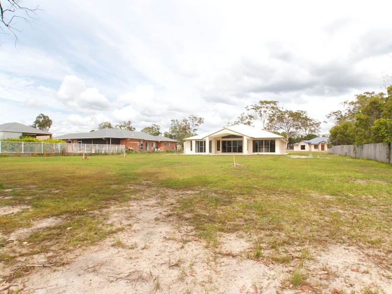 10 Cavanagh Place, Ningi QLD 4511