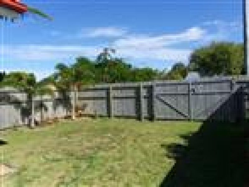 15 Brookes Crescent, Woorim QLD 4507