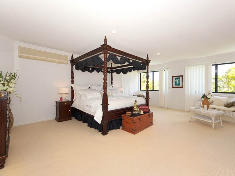 236 Endeavour Drive, Banksia Beach QLD 4507