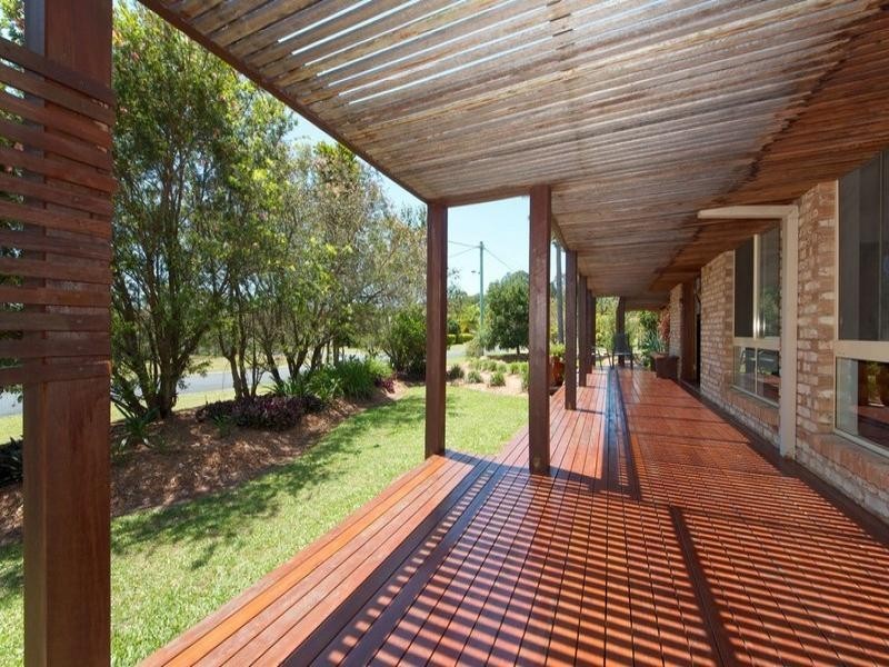 10 Taksan Place, Ningi QLD 4511