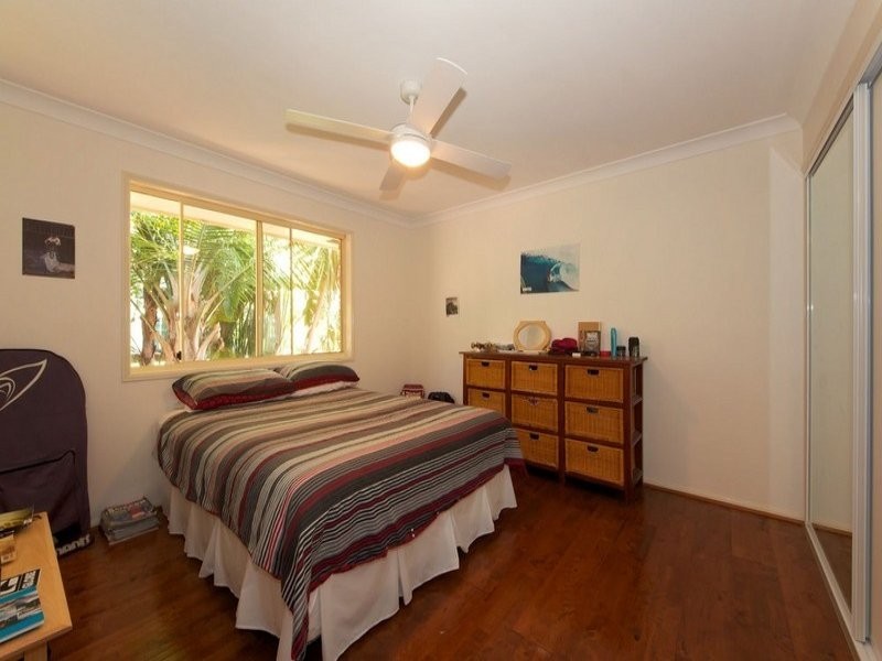 10 Taksan Place, Ningi QLD 4511
