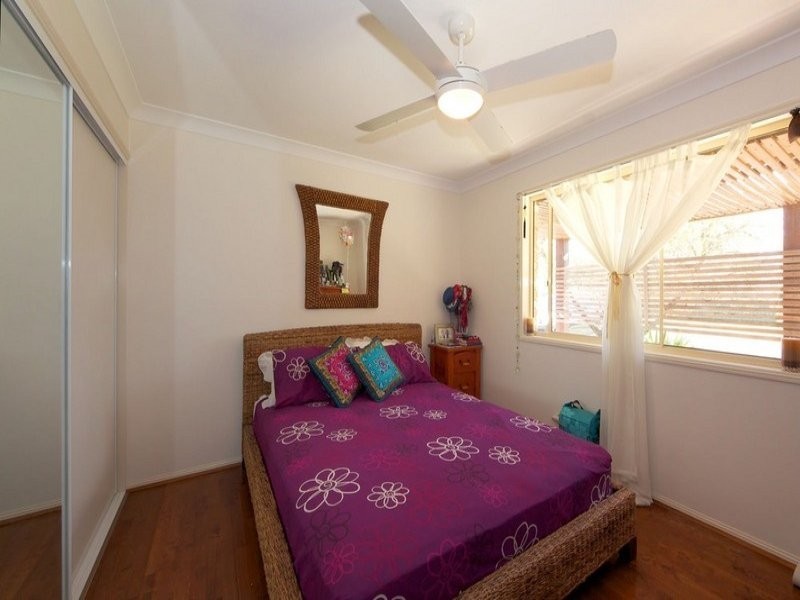 10 Taksan Place, Ningi QLD 4511