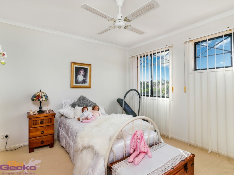 236 Endeavour Drive, Banksia Beach QLD 4507