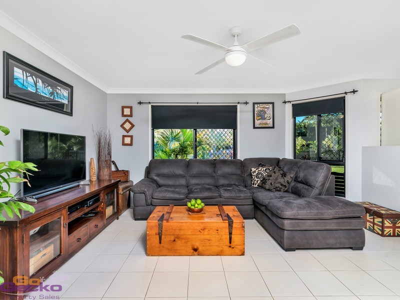 21 Wrenaus Way, Ningi QLD 4511