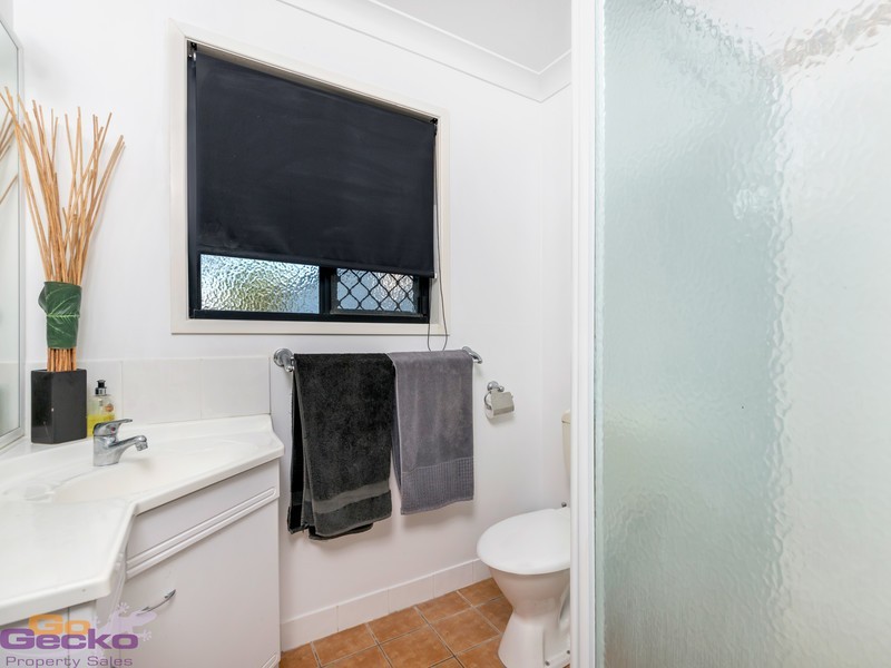21 Wrenaus Way, Ningi QLD 4511