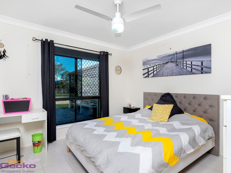 21 Wrenaus Way, Ningi QLD 4511