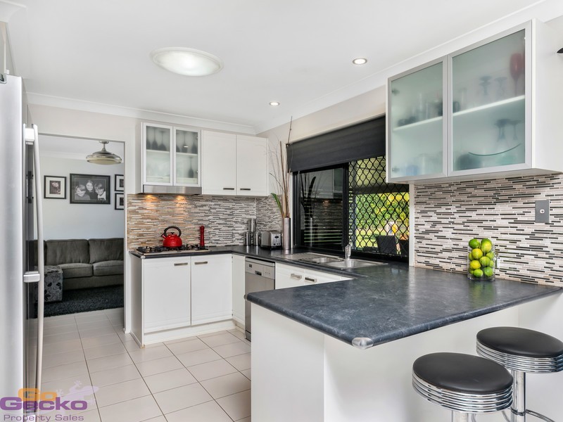 21 Wrenaus Way, Ningi QLD 4511
