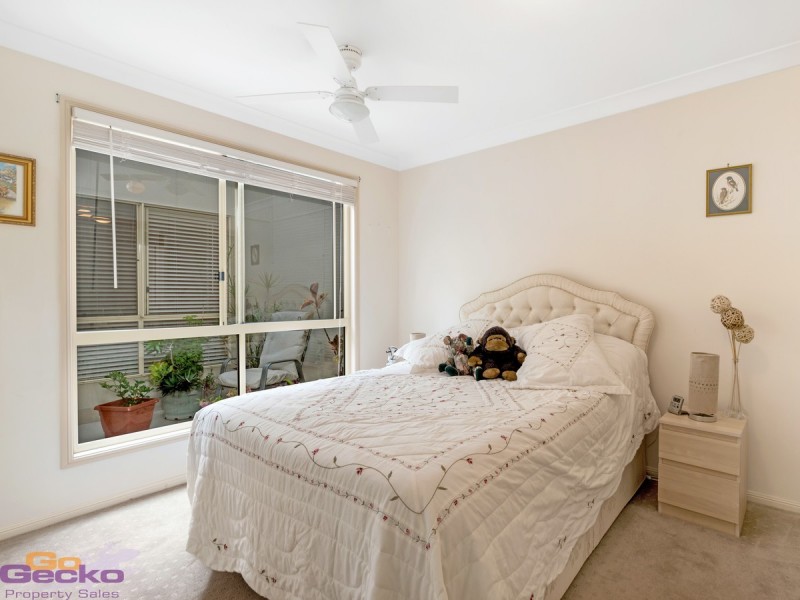 2/75 Phoenix Avenue, Bongaree QLD 4507
