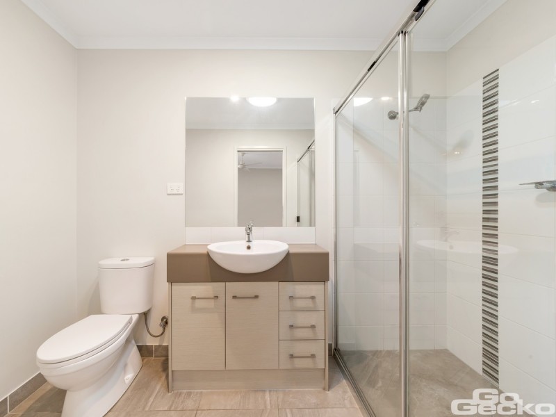 10 Water Gum Crescent, Ningi QLD 4511