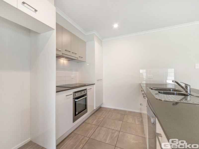 10 Water Gum Crescent, Ningi QLD 4511