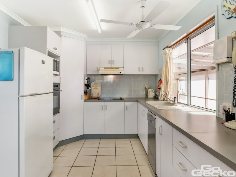 20 Bernborough Way, Ningi QLD 4511
