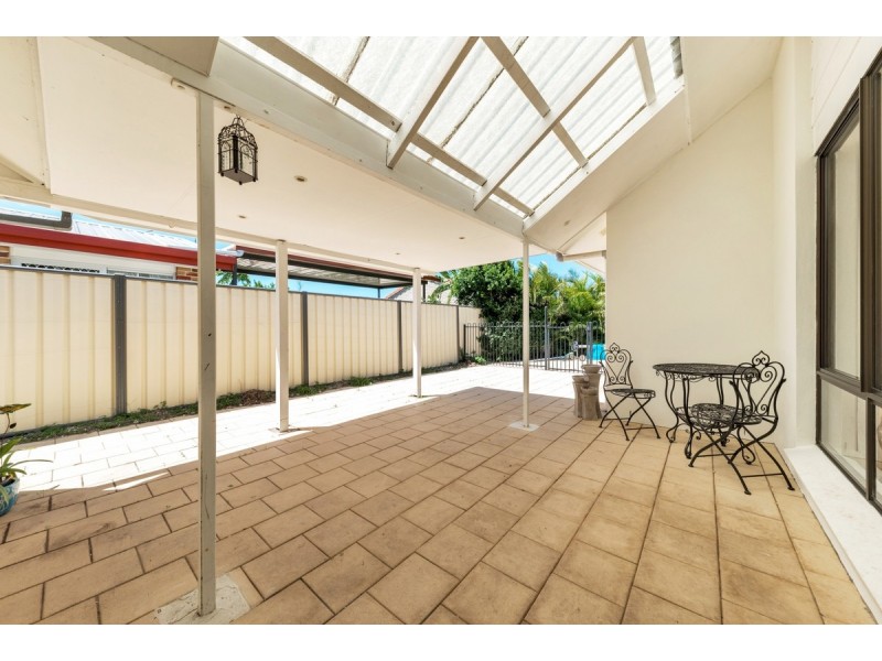18 Pheasant Avenue, Banksia Beach QLD 4507
