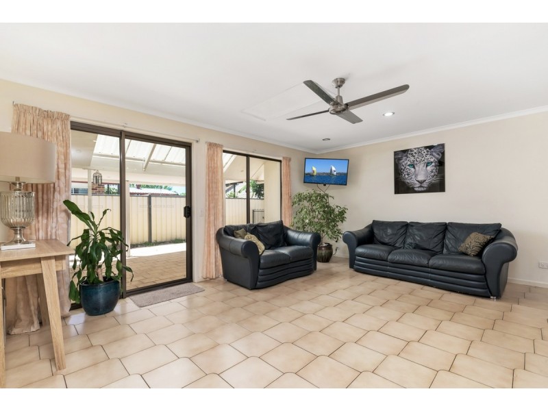 18 Pheasant Avenue, Banksia Beach QLD 4507