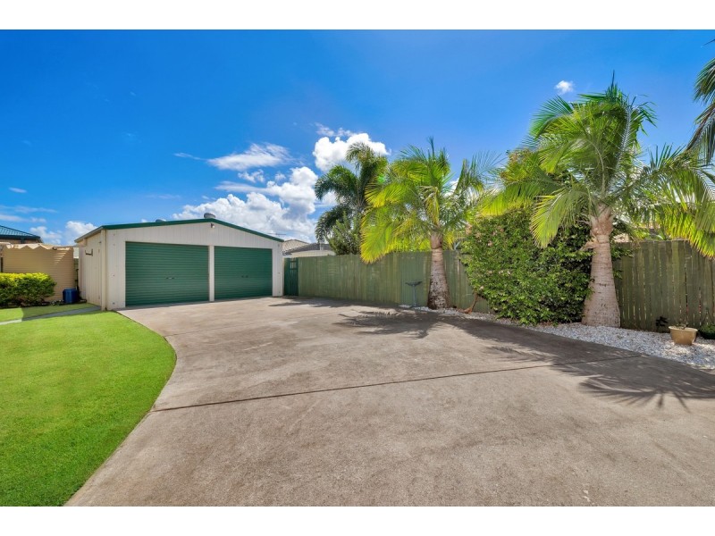 108 Carpenter Way, Sandstone Point QLD 4511