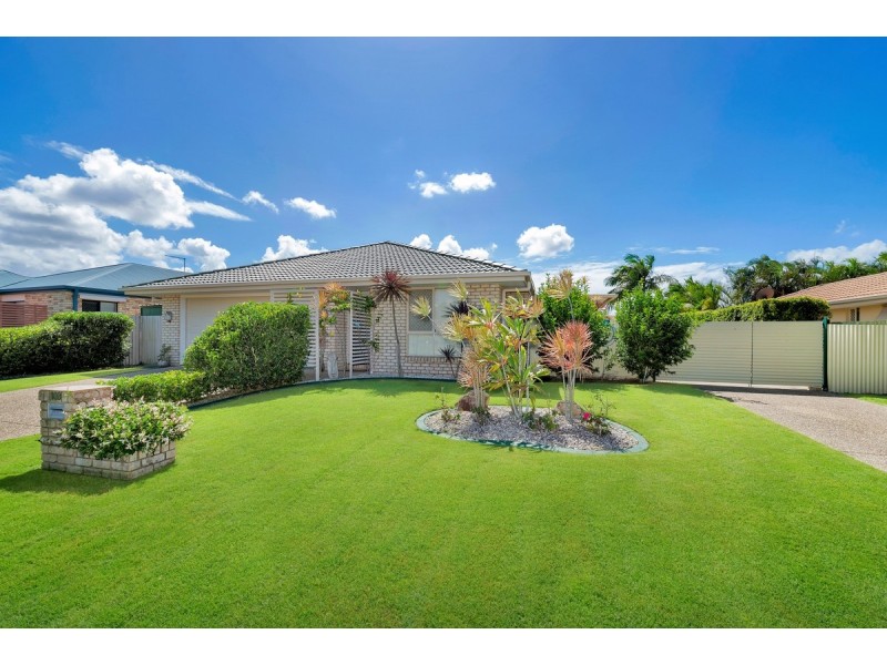 108 Carpenter Way, Sandstone Point QLD 4511