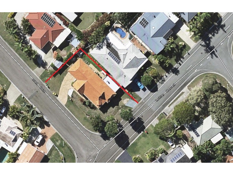 2 Trent Court, Sandstone Point QLD 4511
