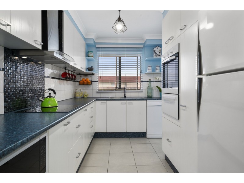 6/2 Benny Street, Woorim QLD 4507