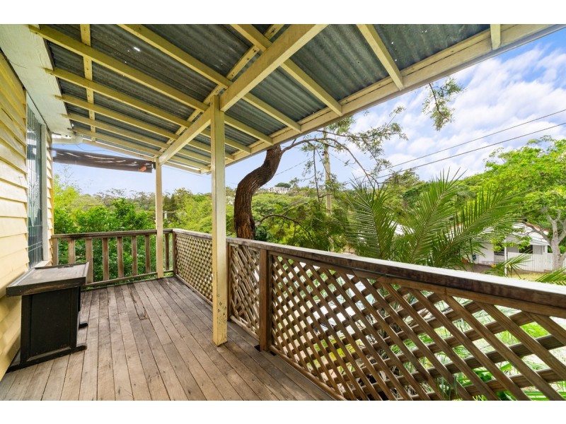 18 Shaw Street, Bardon QLD 4065