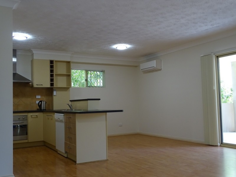 5/4 Bonney Avenue, Clayfield QLD 4011