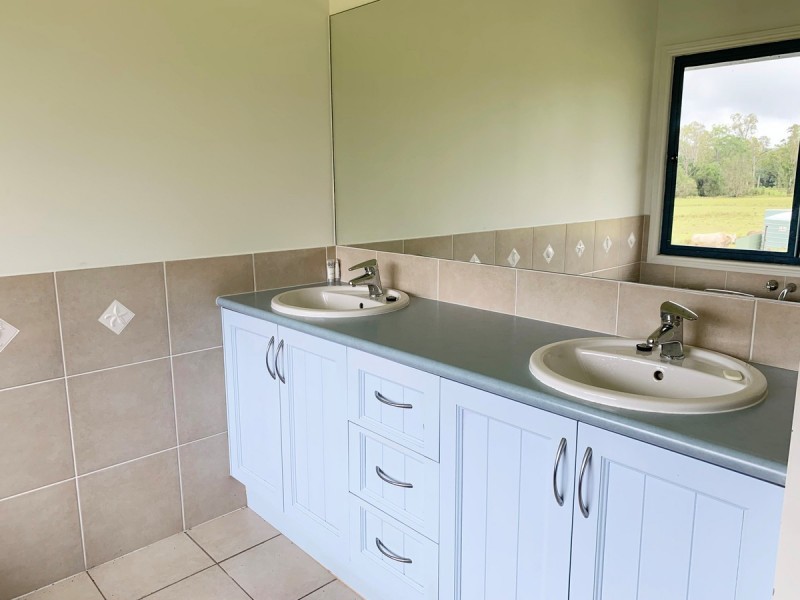 17-139 Kropp Road, Woodford QLD 4514