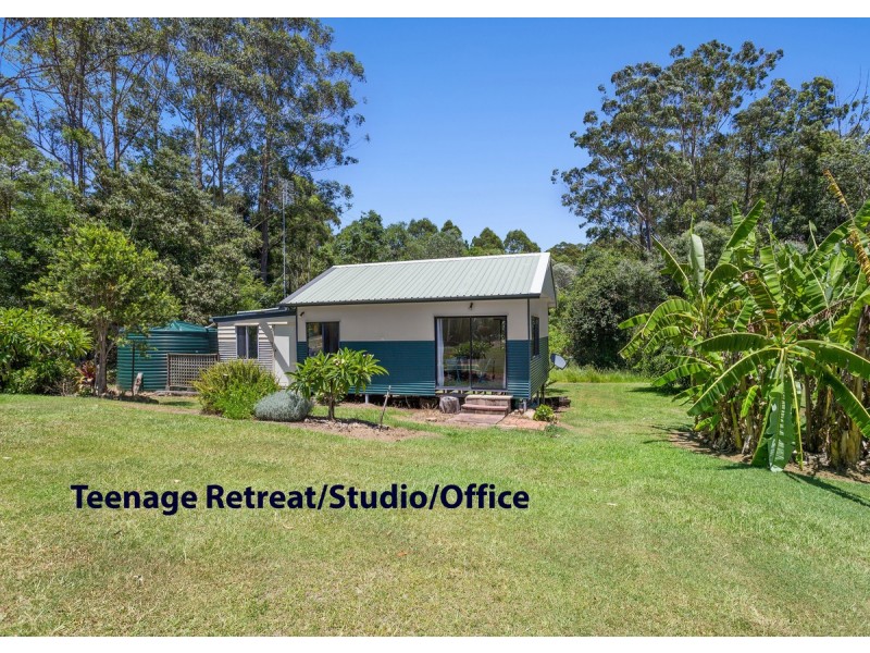 261 Meyricks Road, Glass House Mountains QLD 4518