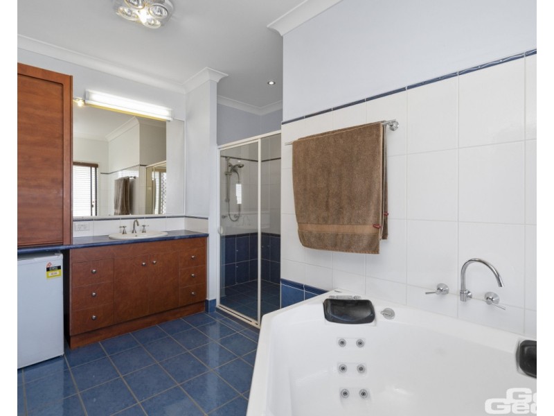 28-36 (32) Peters Drive, Caboolture QLD 4510