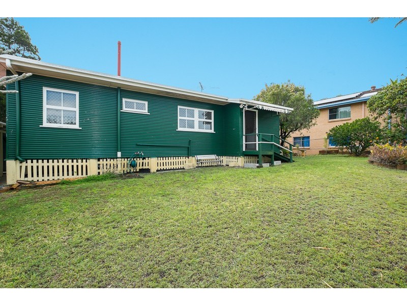 62 First Avenue, Bongaree QLD 4507