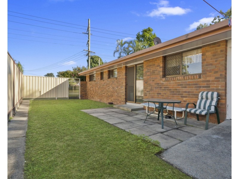 1-2/19 Christine Street, Caboolture QLD 4510