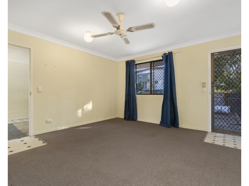 1-2/19 Christine Street, Caboolture QLD 4510