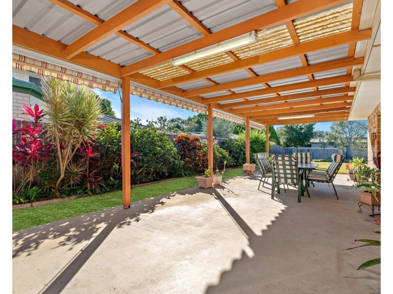 33 Cosmos Avenue, Banksia Beach QLD 4507