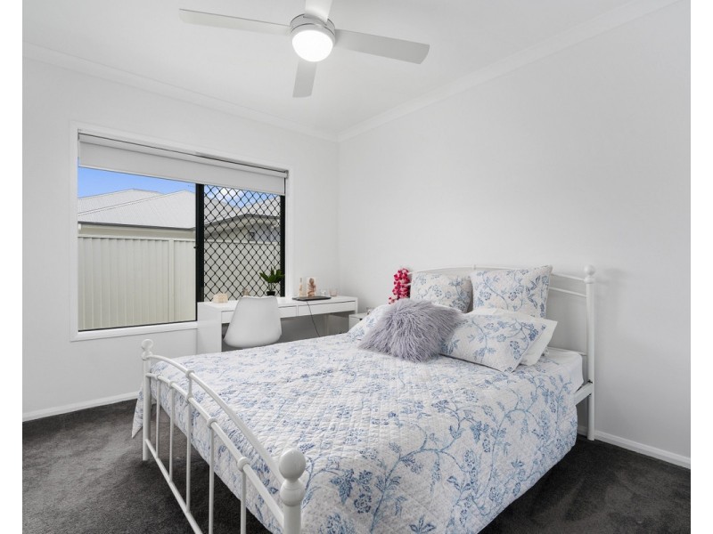 16 Elanus Crt, Banksia Beach QLD 4507