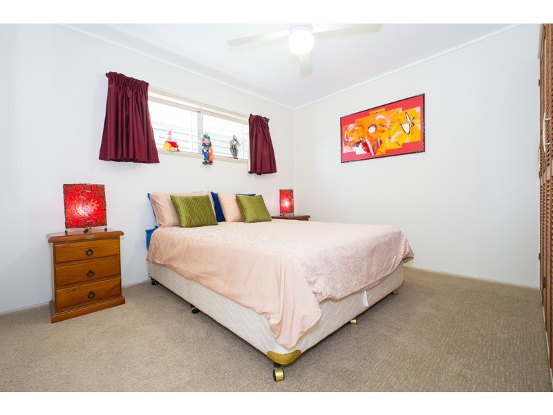 9 Hill Street, Bongaree QLD 4507