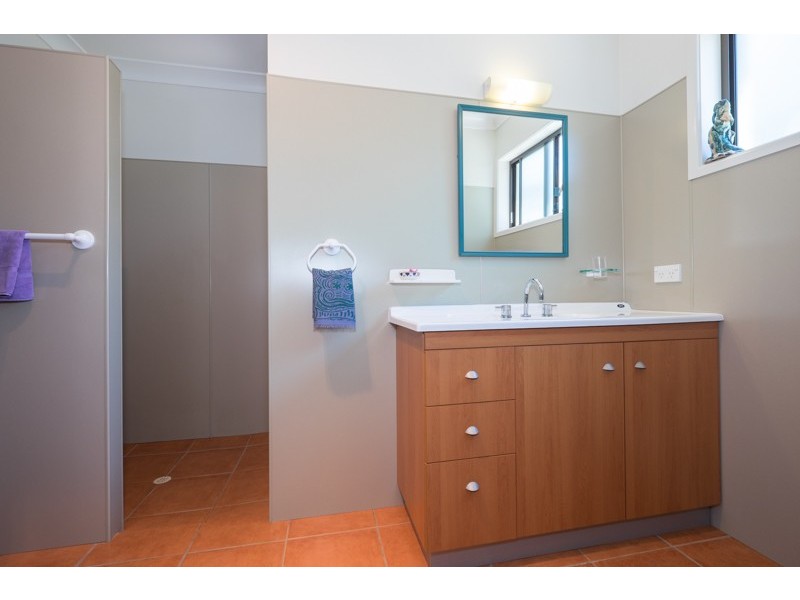 39 Ford St, Bongaree QLD 4507