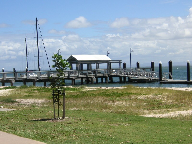 39 Ford St, Bongaree QLD 4507