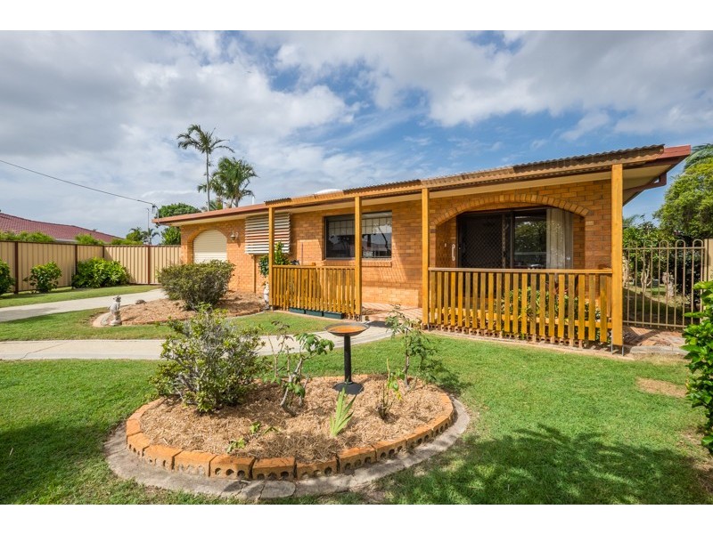 13 Marton Place, Banksia Beach QLD 4507