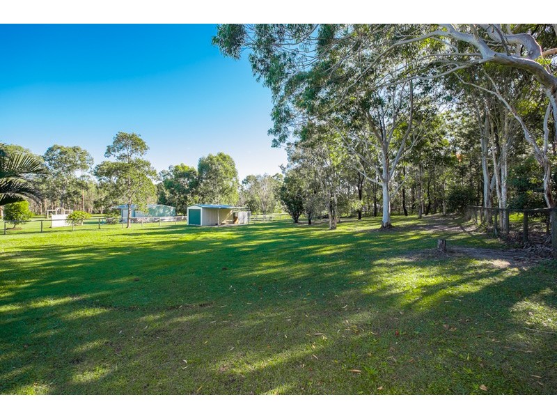 22 Boxgum Court, Ningi QLD 4511