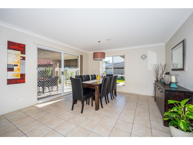 5 Bora Place, Ningi QLD 4511