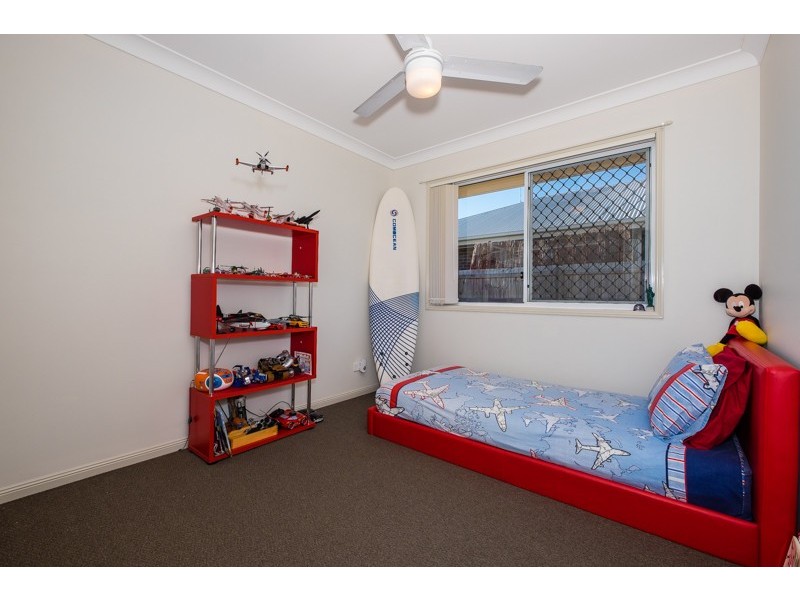 5 Bora Place, Ningi QLD 4511
